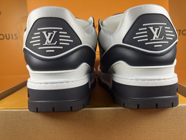 ルイヴィトン靴細部ディテール